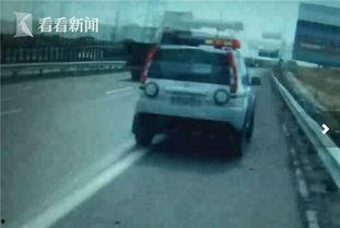 最美警官吃瓜视频,视频走红网络引热议