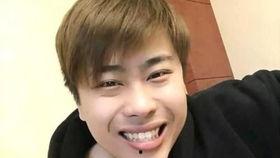 吃瓜卢本伟,揭秘电竞一哥的瓜田传奇