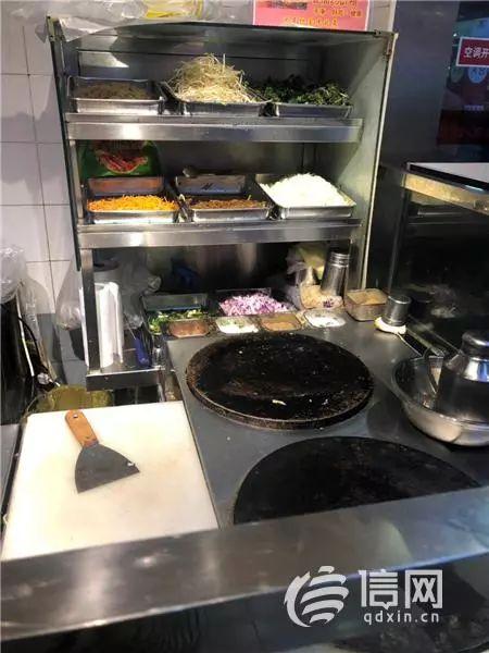 爬上灶台吃瓜  第2张